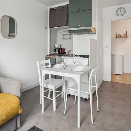 Comfortable Studio Dowtown كورباي إيسون المظهر الخارجي الصورة